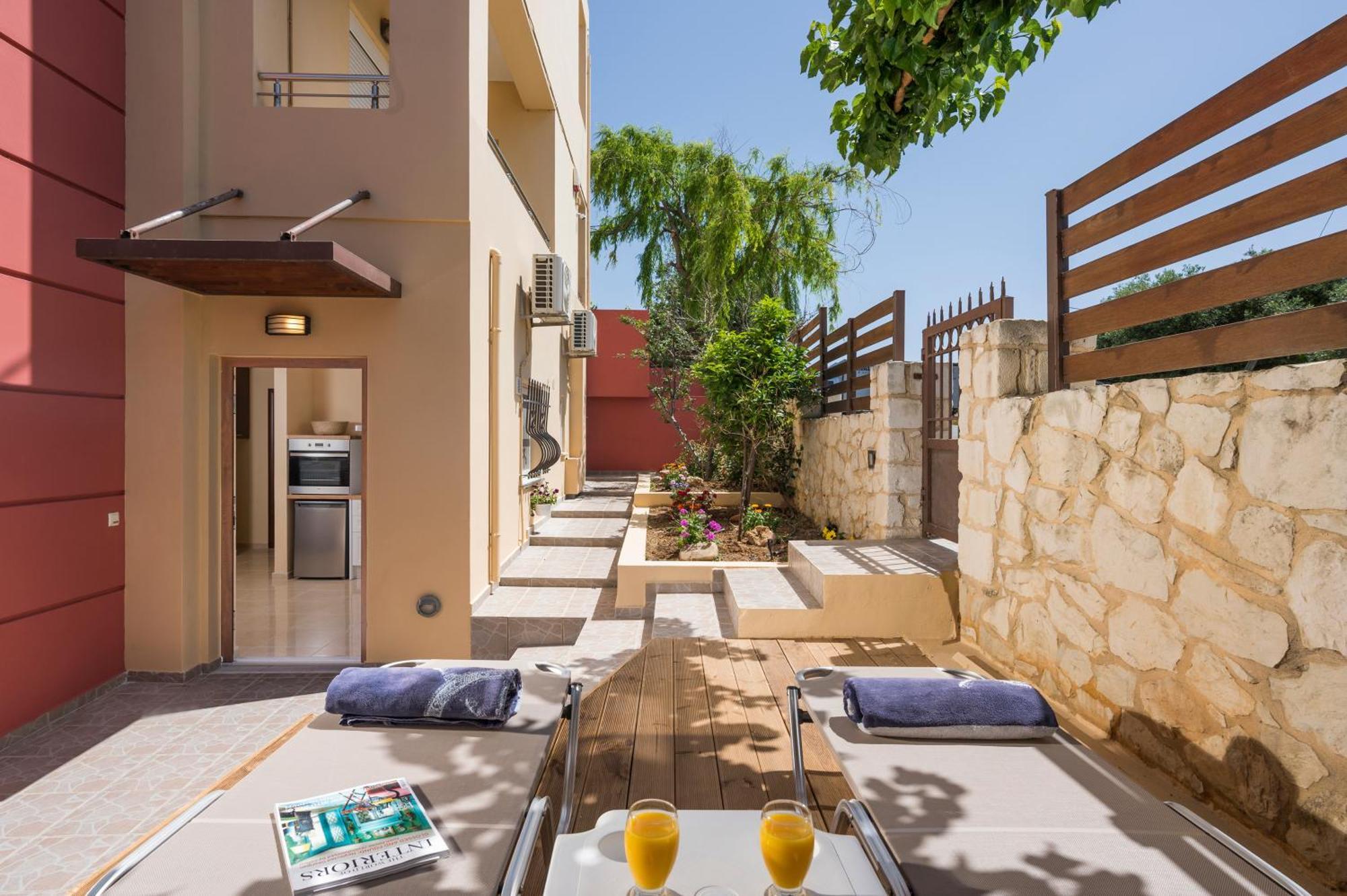 Anna Boutique Apartment Като-Даратсо Экстерьер фото